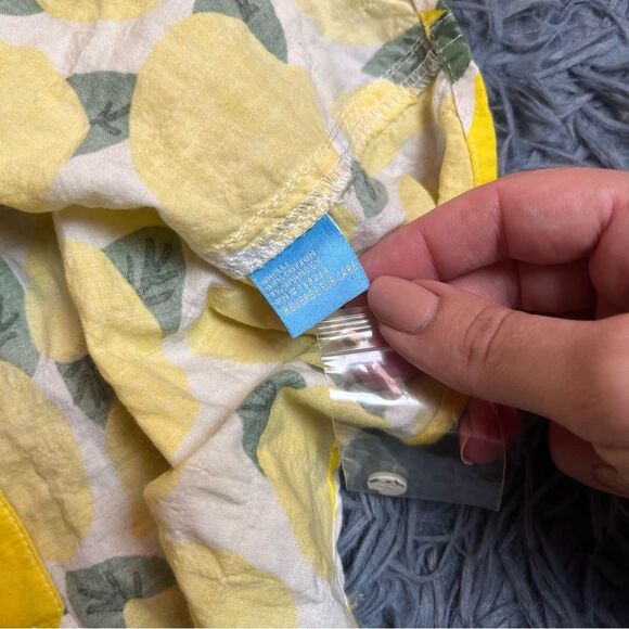 J. McLaughlin Lois Shirt Lemon Print Crinkle Fabric Size S - Picture 5 of 5